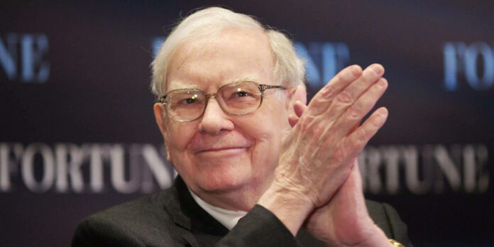 warren-buffetts-company-has-built-a-record-157-billion-cash-pile-so-he-can-capitalize-when-the-economy-tanks-veteran-professor-steve-hanke-says theinvestmentnews.com