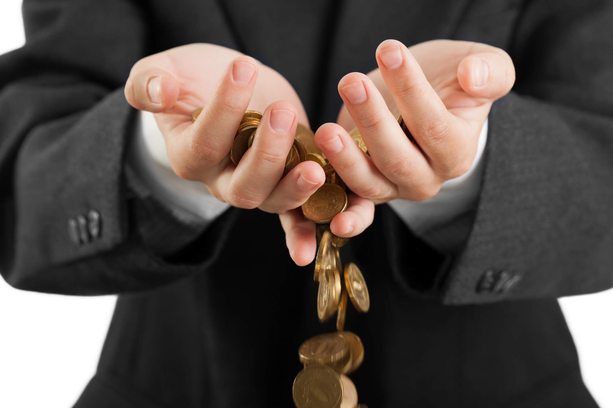 businessman-with-coins-falling-through-his-hands-stock-loss-bear-market-crash-losing-money(1) theinvestmentnews.com