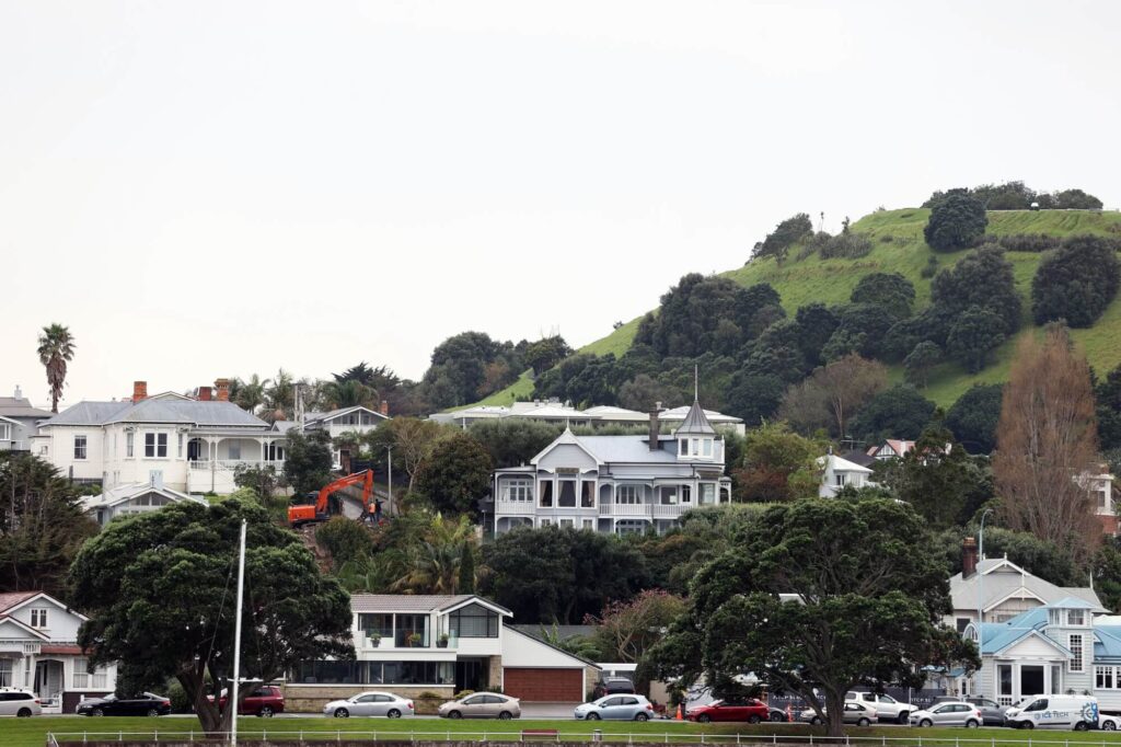 New Zealand Housing Market theinvestmentnews.com