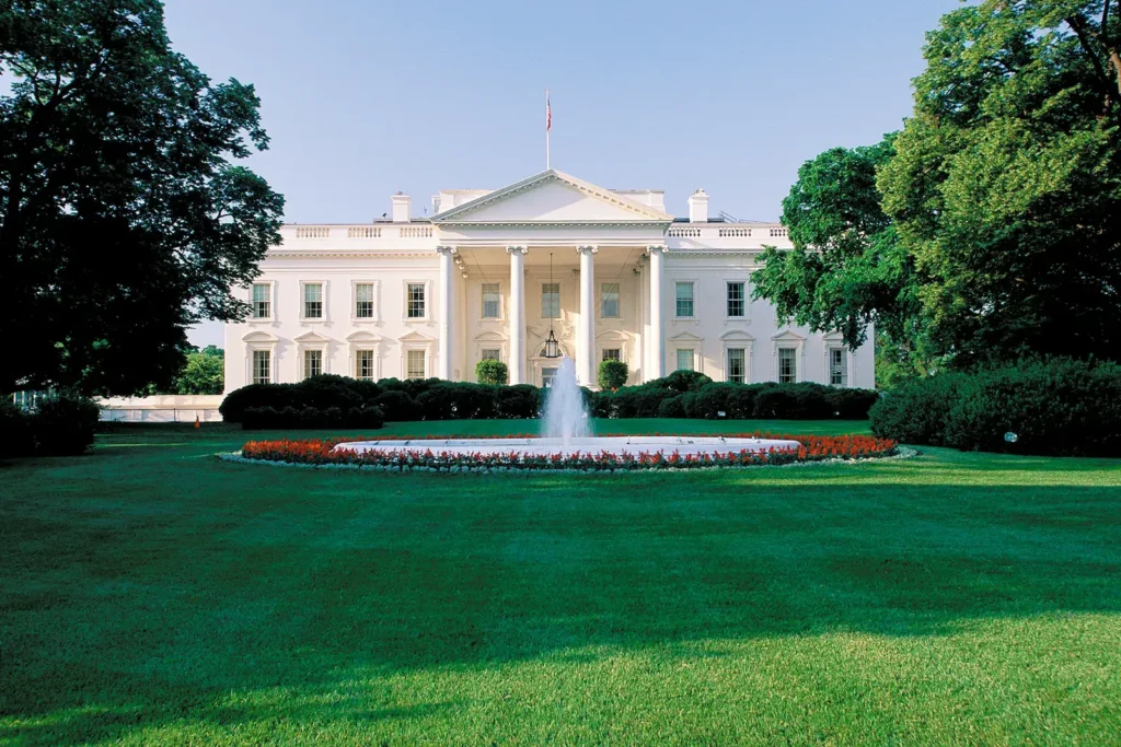 White House - theinvestmentnews.com