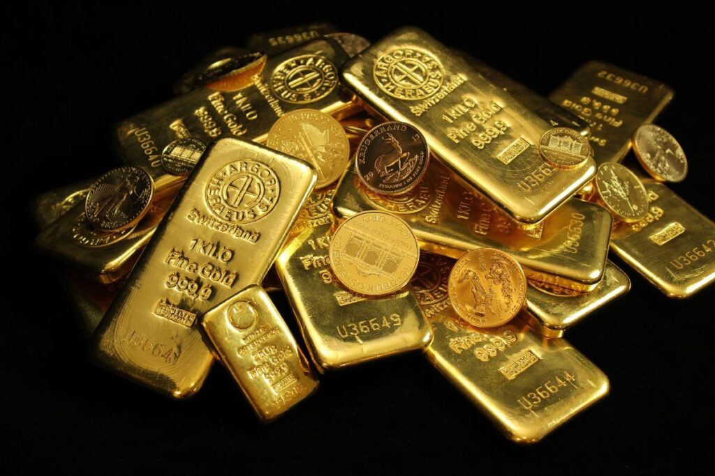 Gold bars theinvestmentnews.com